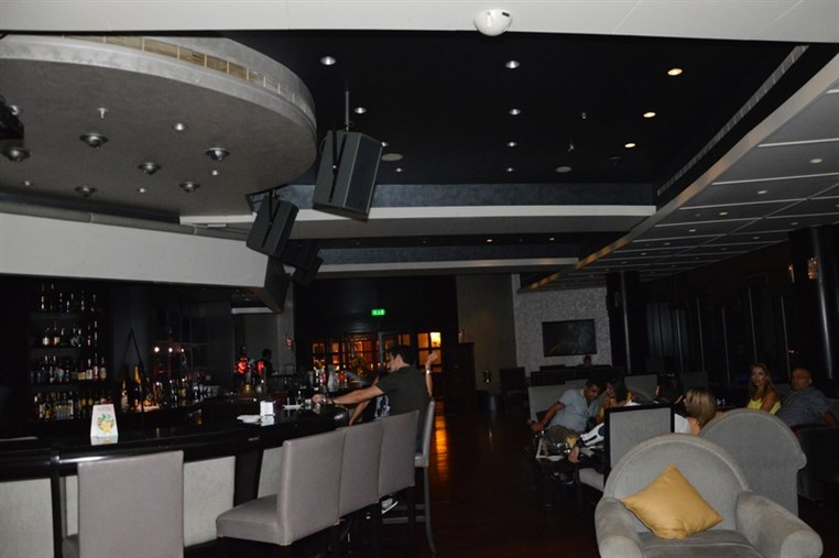 Jazz Bar Entertainment 
